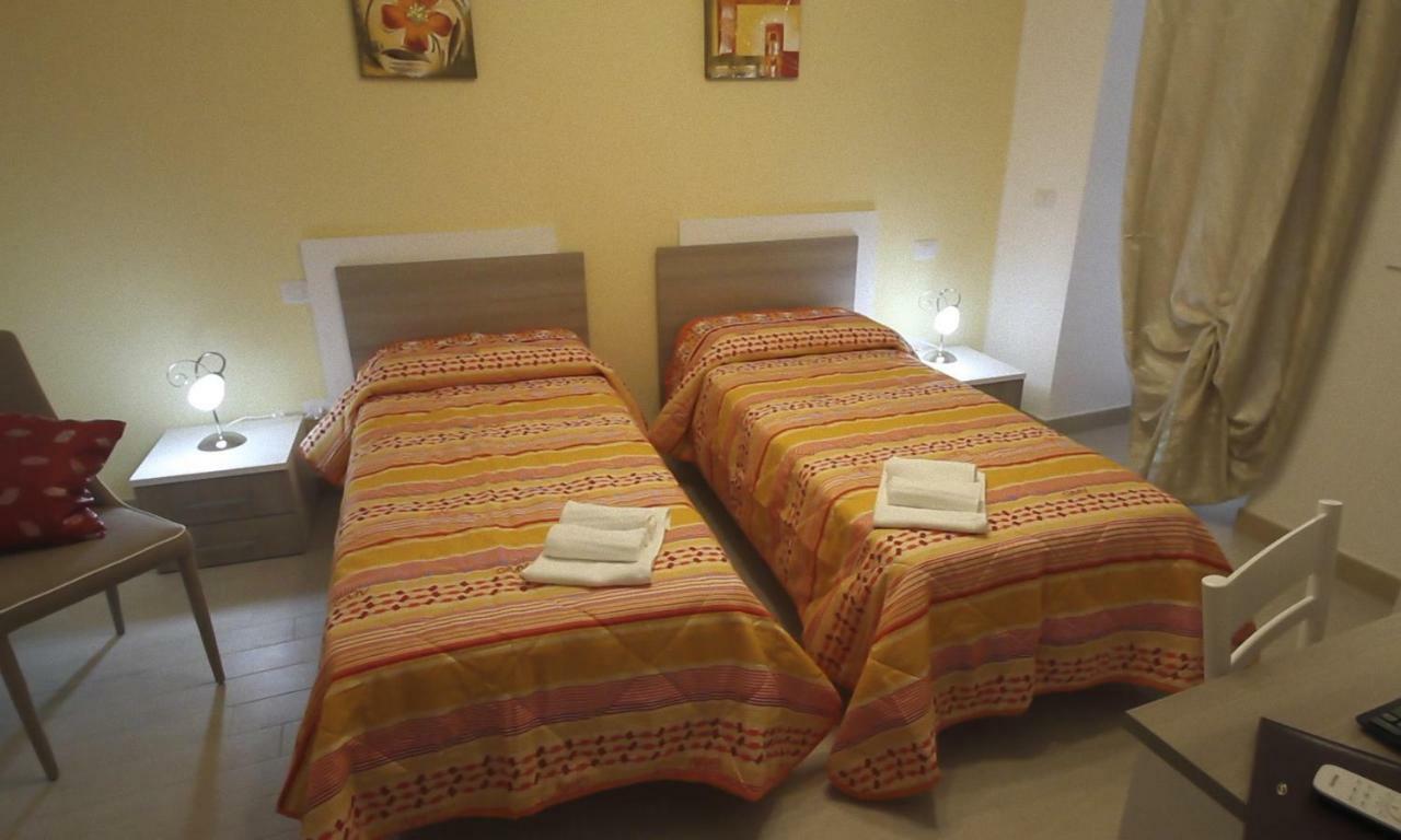 Casa Vacanze Camastra Santo Stefano di Camastra Luaran gambar